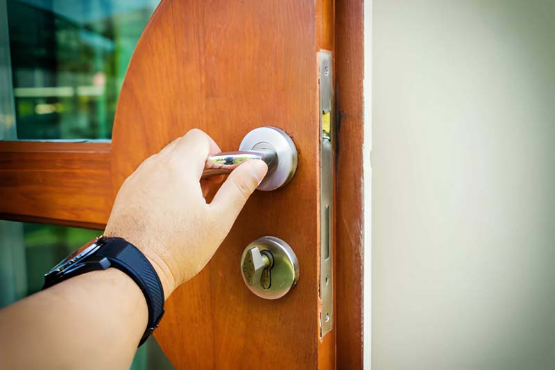 ANR Locksmith home security service in Los Angeles